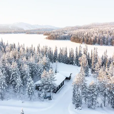 Halla Chalet, Northern Lights, & Lake, Free Wifi, Vuosseli Ruka *