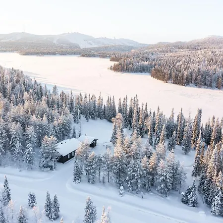 Halla Chalet, Northern Lights, & Lake, Free Wifi, Vuosseli Ruka Chalet Kuusamo