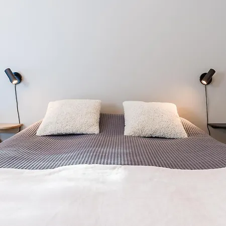 Halla Chalet, Northern Lights, & Lake, Free Wifi, Vuosseli Ruka