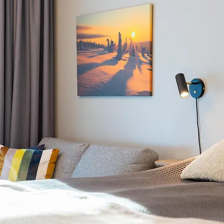 Chalet Halla Chalet, Northern Lights, & Lake, Free Wifi, Vuosseli Ruka