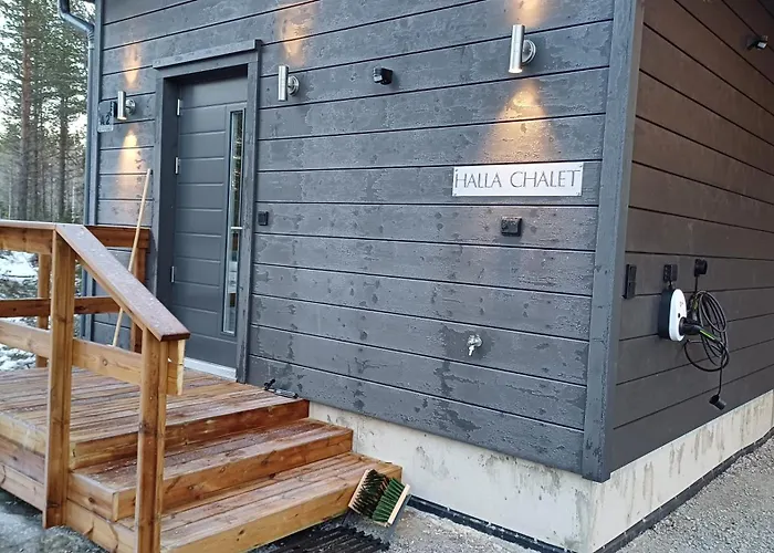 Halla Chalet, Northern Lights, & Lake, Free Wifi, Vuosseli Ruka