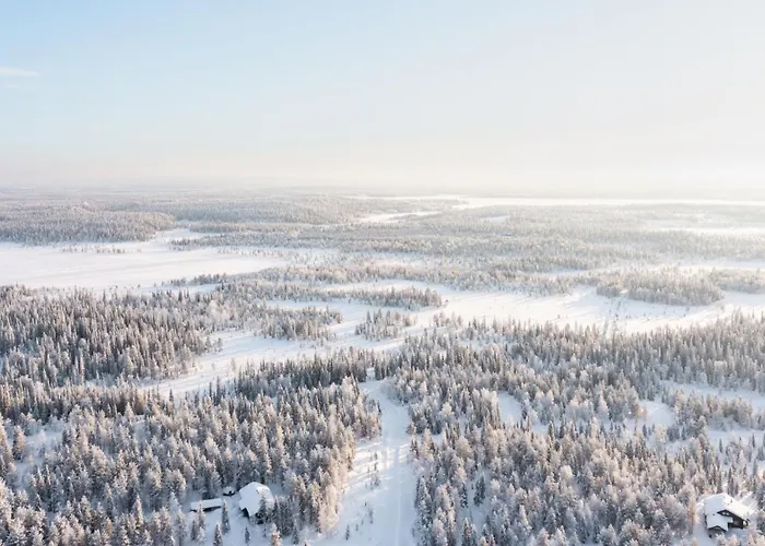 Halla Chalet, Northern Lights, & Lake, Free Wifi, Vuosseli Ruka