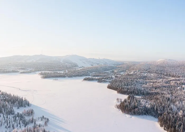 Halla Chalet, Northern Lights, & Lake, Free Wifi, Vuosseli Ruka * Kuusamo